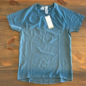 NWT Calia seamless tee. Large.